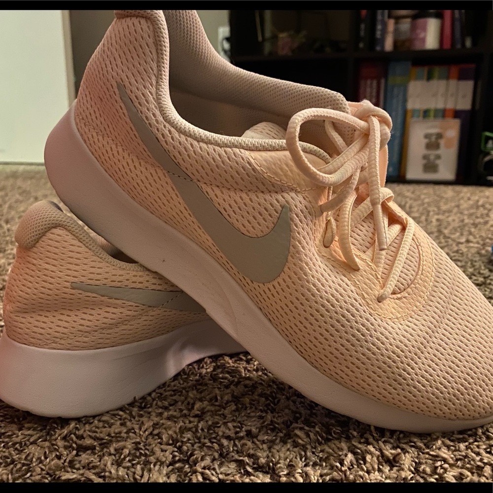 Nike Roshes